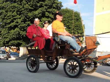 KNOBLEHARJEVO 2013 - Pohod Knobleharjeve konjenice 15